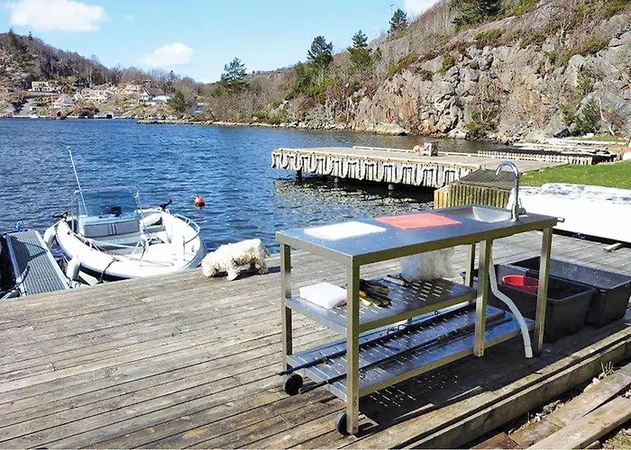 3 Bedroom Pet Friendly In