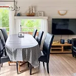 בית נופש 3 Bedroom Pet Friendly In *