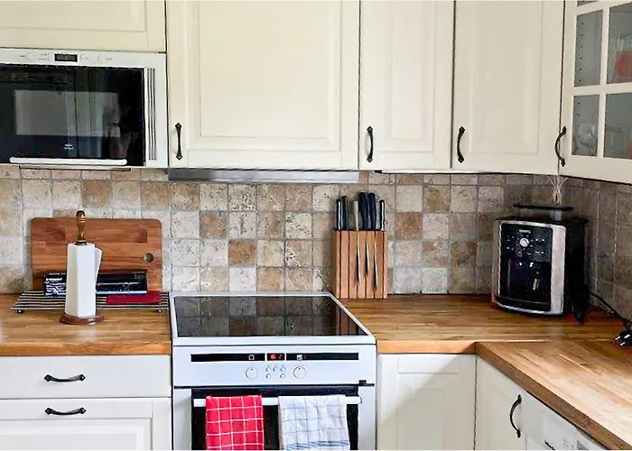 3 Bedroom Pet Friendly In * Farsund