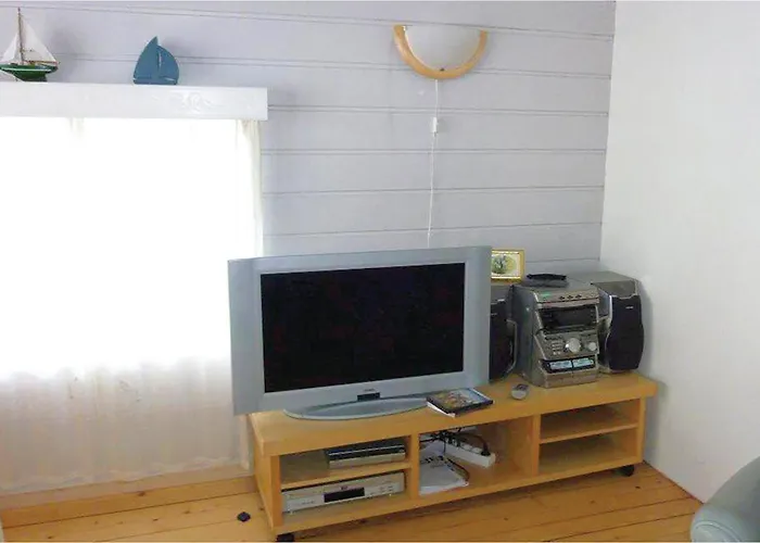 3 Bedroom Pet Friendly In